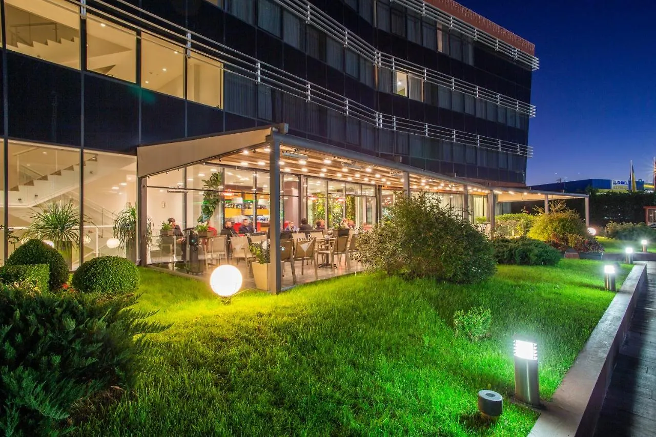 Best Western Premier Ark Hotel Tirana 4*,  Albania