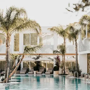 Отель Elite Bay Durres