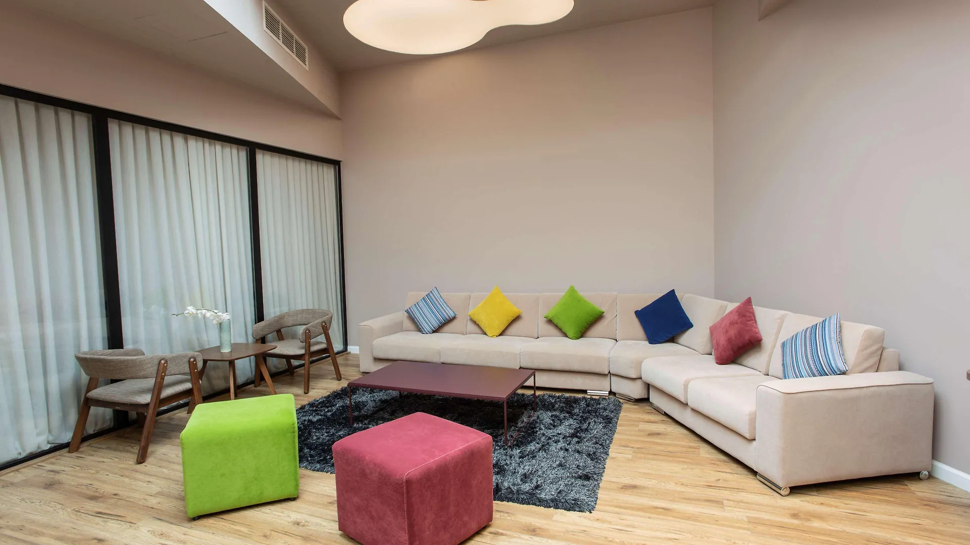 Best Western Premier Ark Hotel Тирана